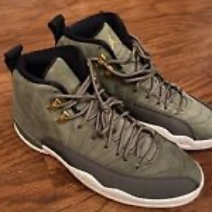 Jordan 12s